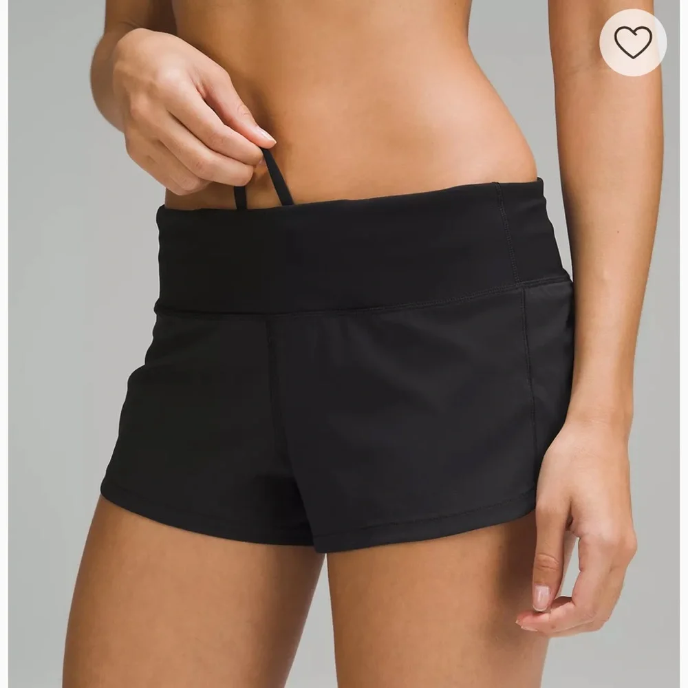 Lululemon Speed Up Low-Rise Lined Short 2.5” (black) - Picture 2 of 7